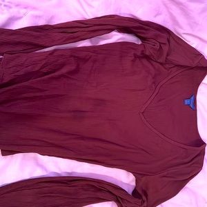 Long sleeve v-neck maroon bodysuit